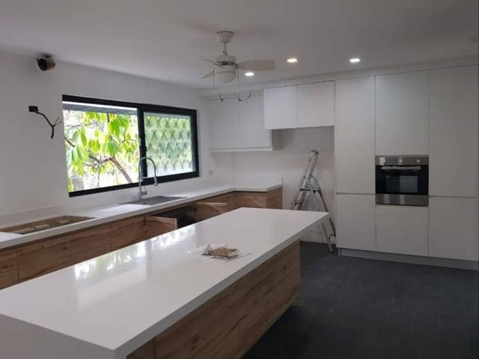 "4BR House for Rent in Loyola Grand Villas, Quezon City"01