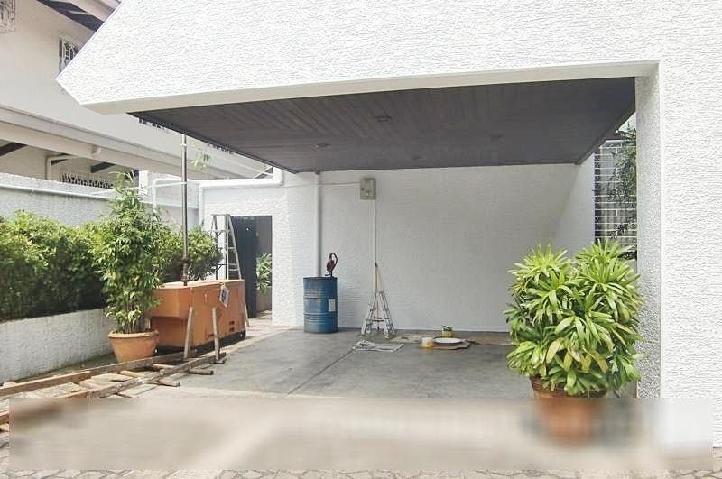 "3BR House for Rent in Dasmari?as Village, Makati"04
