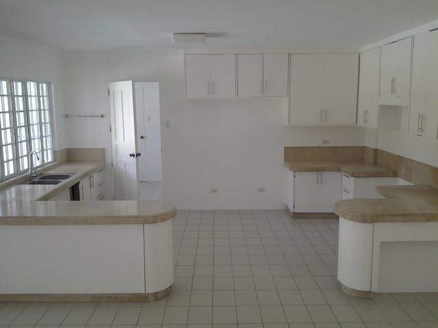 "3BR House for Rent in ,"04