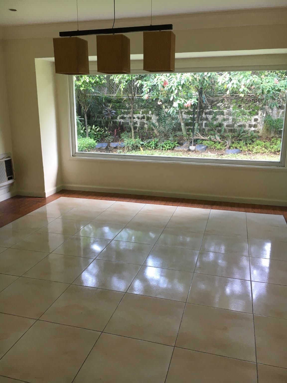 "4BR House for Rent in Loyola Grand Villas, Quezon City"07