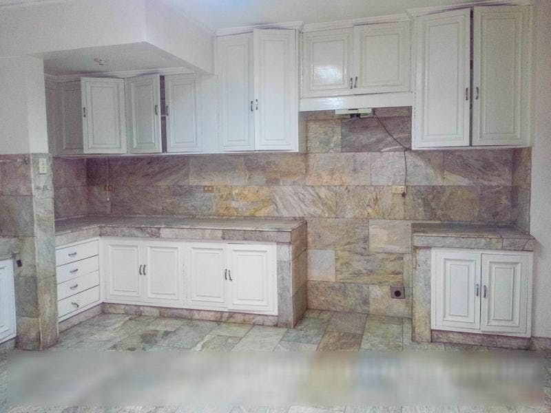 "3BR House for Rent in Palm Village, Makati"06