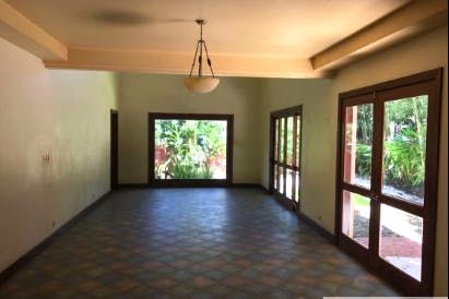 "4BR House for Rent in ,"08