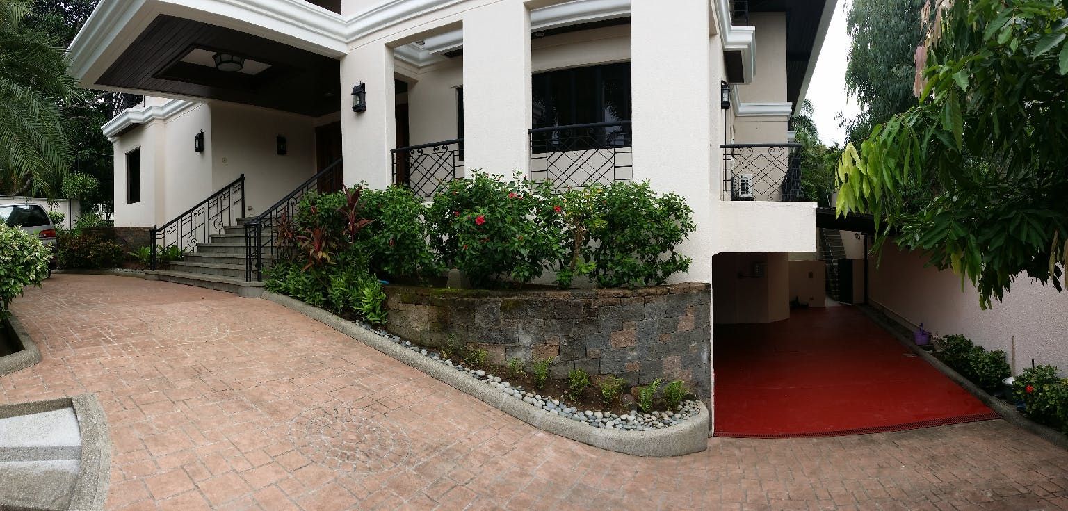 "5BR House for Rent in Ayala Alabang Village, Muntinlupa"04