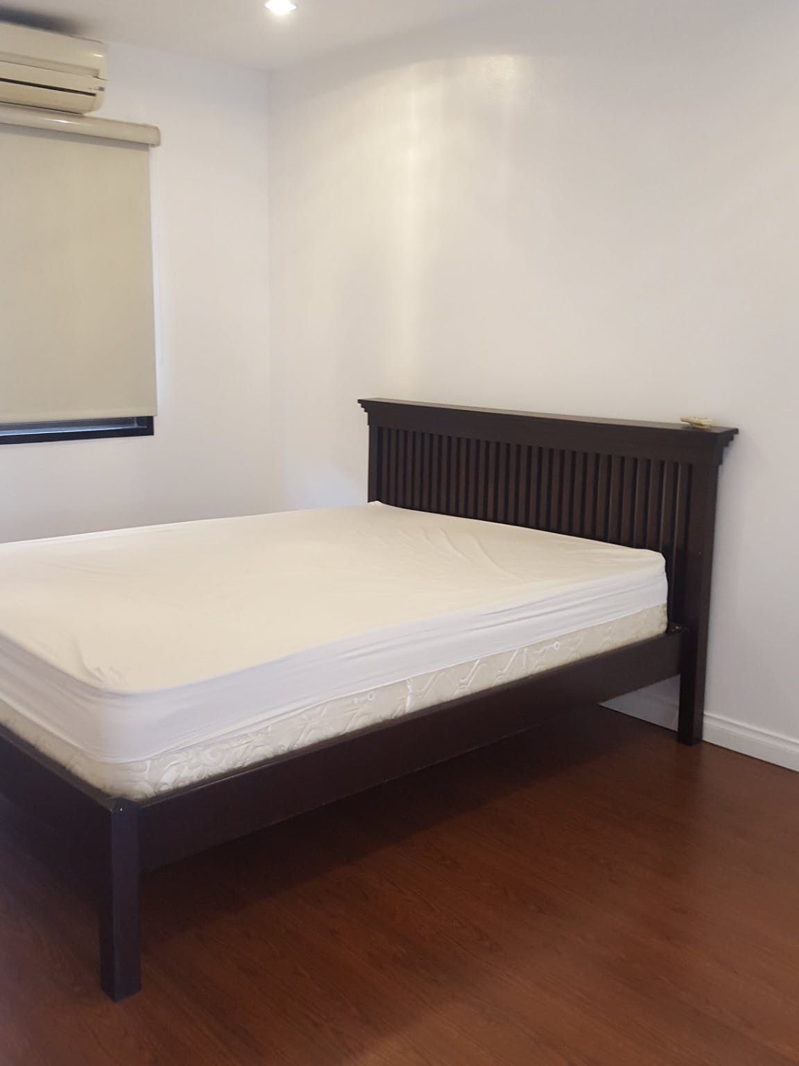 "3BR Townhouse for Rent in Green Meadows, Quezon City"08