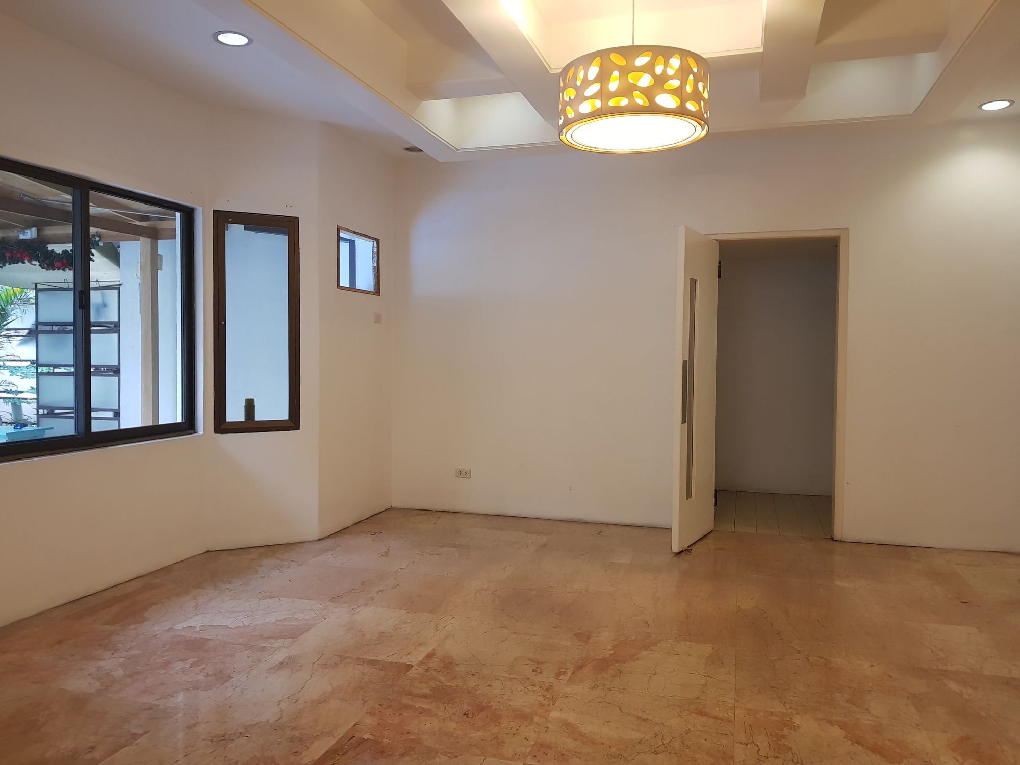 "4BR House for Rent in Bel-Air Village, Makati"05