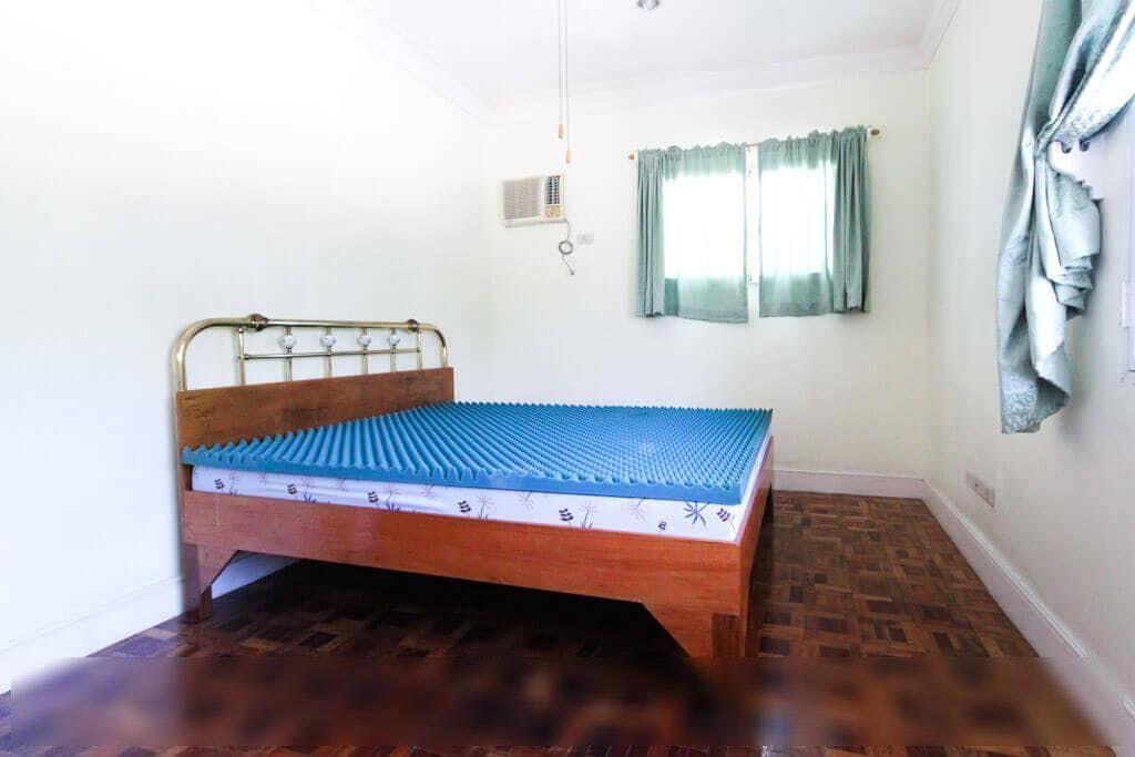 "4BR House for Rent in ,"06