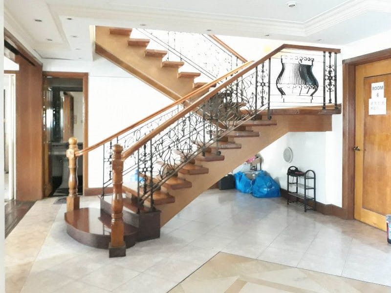"4BR House for Rent in San Lorenzo Village, Makati"08