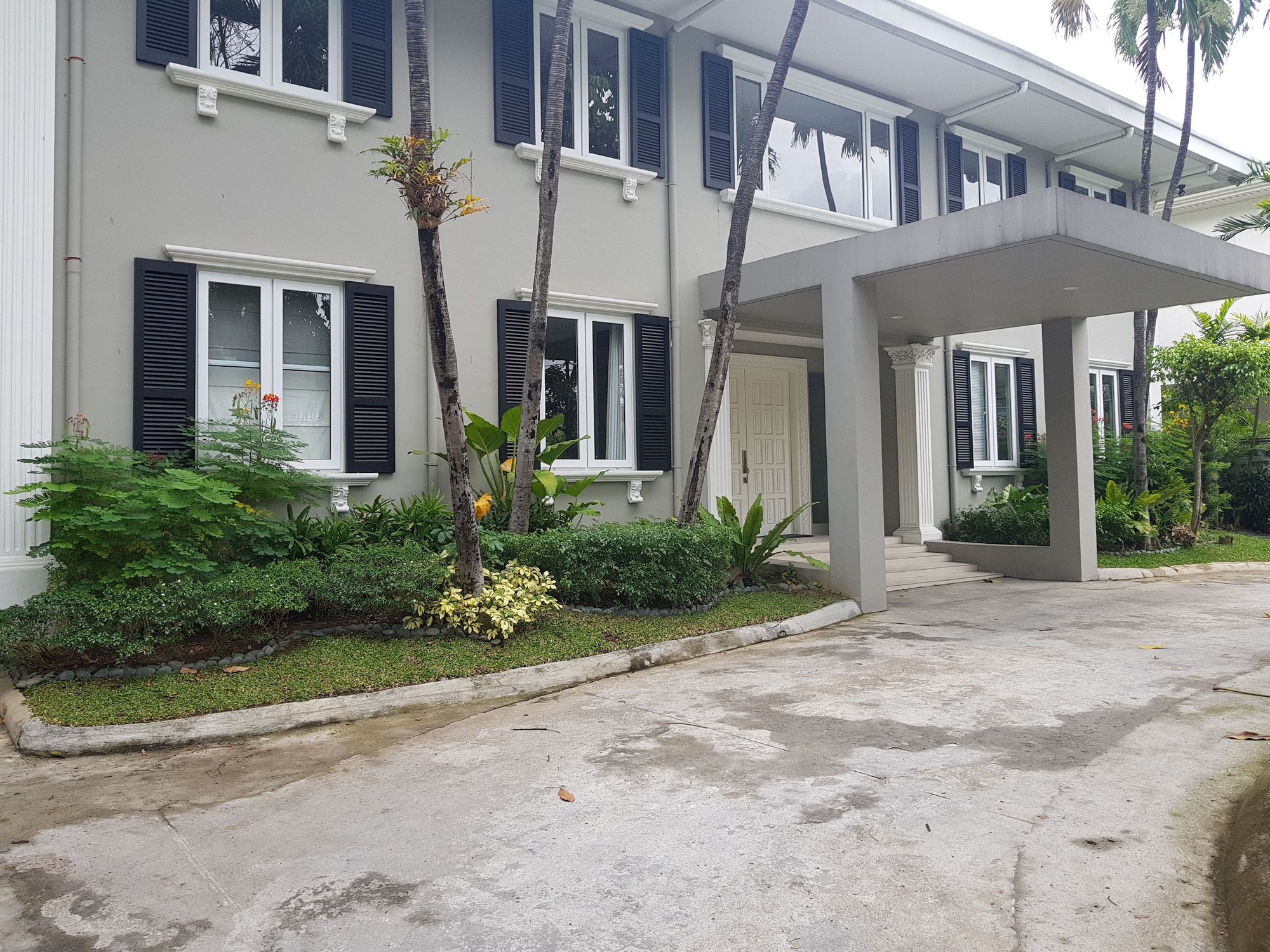 "4BR House for Rent in ,"05