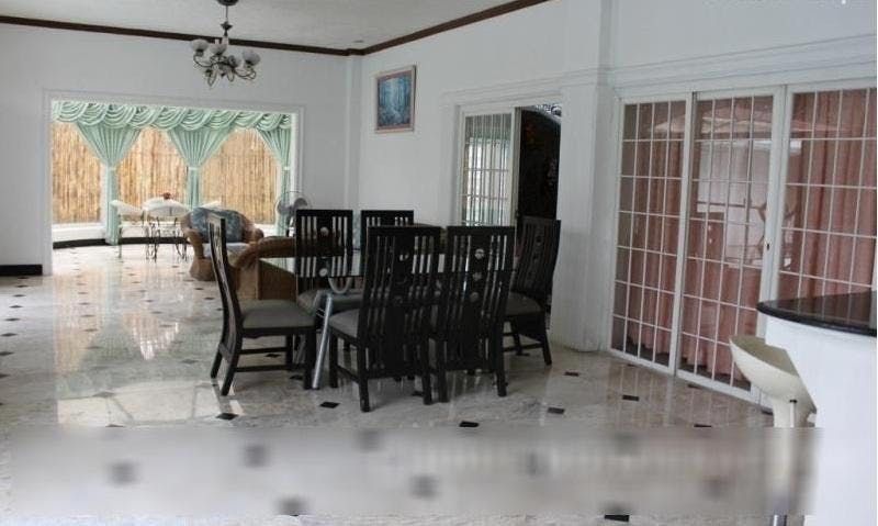 "5BR House for Rent in Multinational Village, Para?aque"10