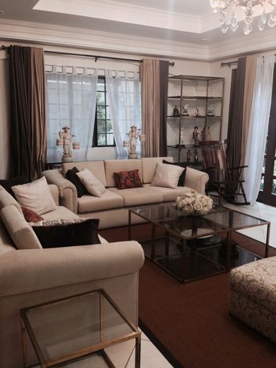 "4BR