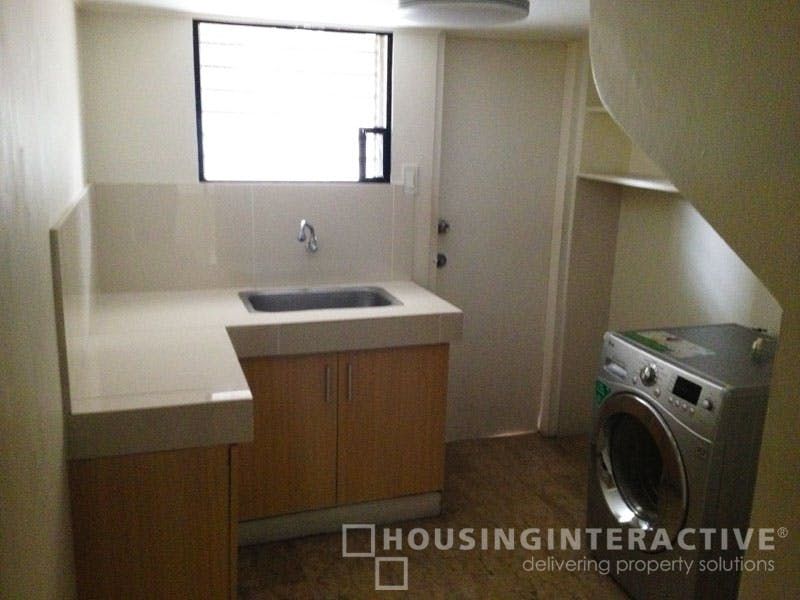 "6BR House for Rent in Valle Verde, Pasig"08