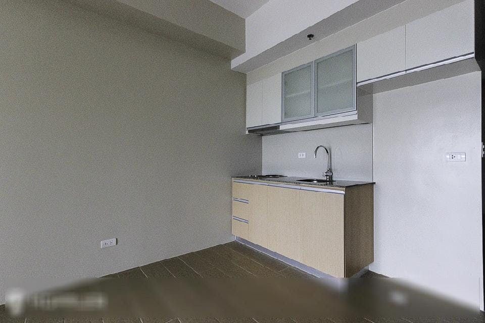"3BR House for Rent in Palm Village, Makati"04