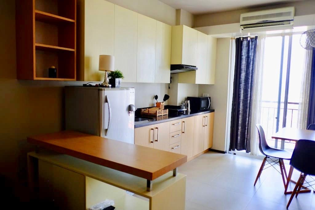 "1BR Condo for Rent in Circulo Verde, Libis, Quezon City"04