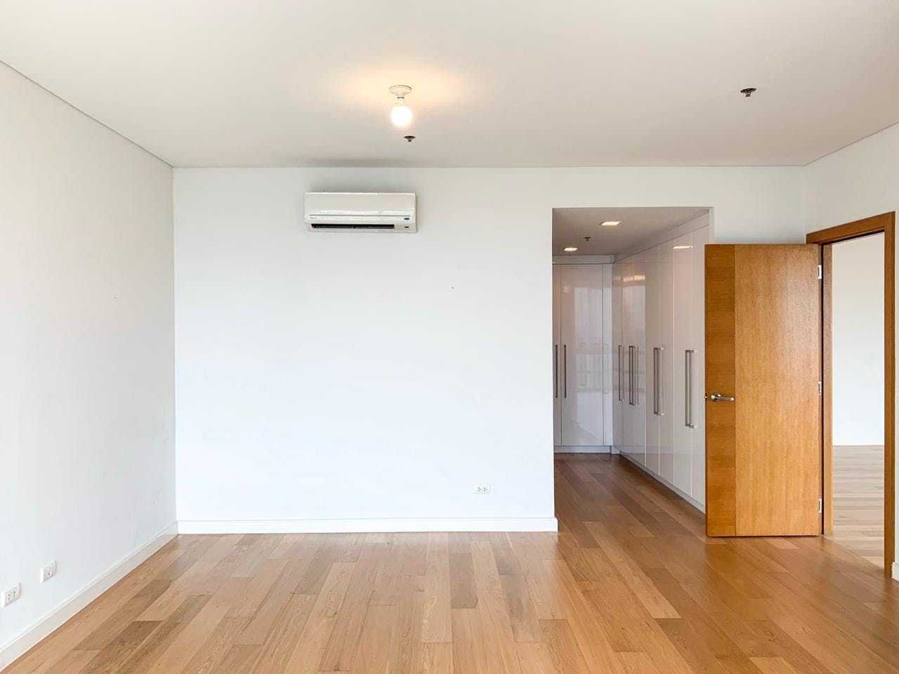 "3BR Condo for Rent in Park Terraces, San Lorenzo, Makati"06