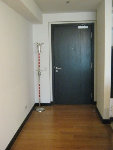 "1BR