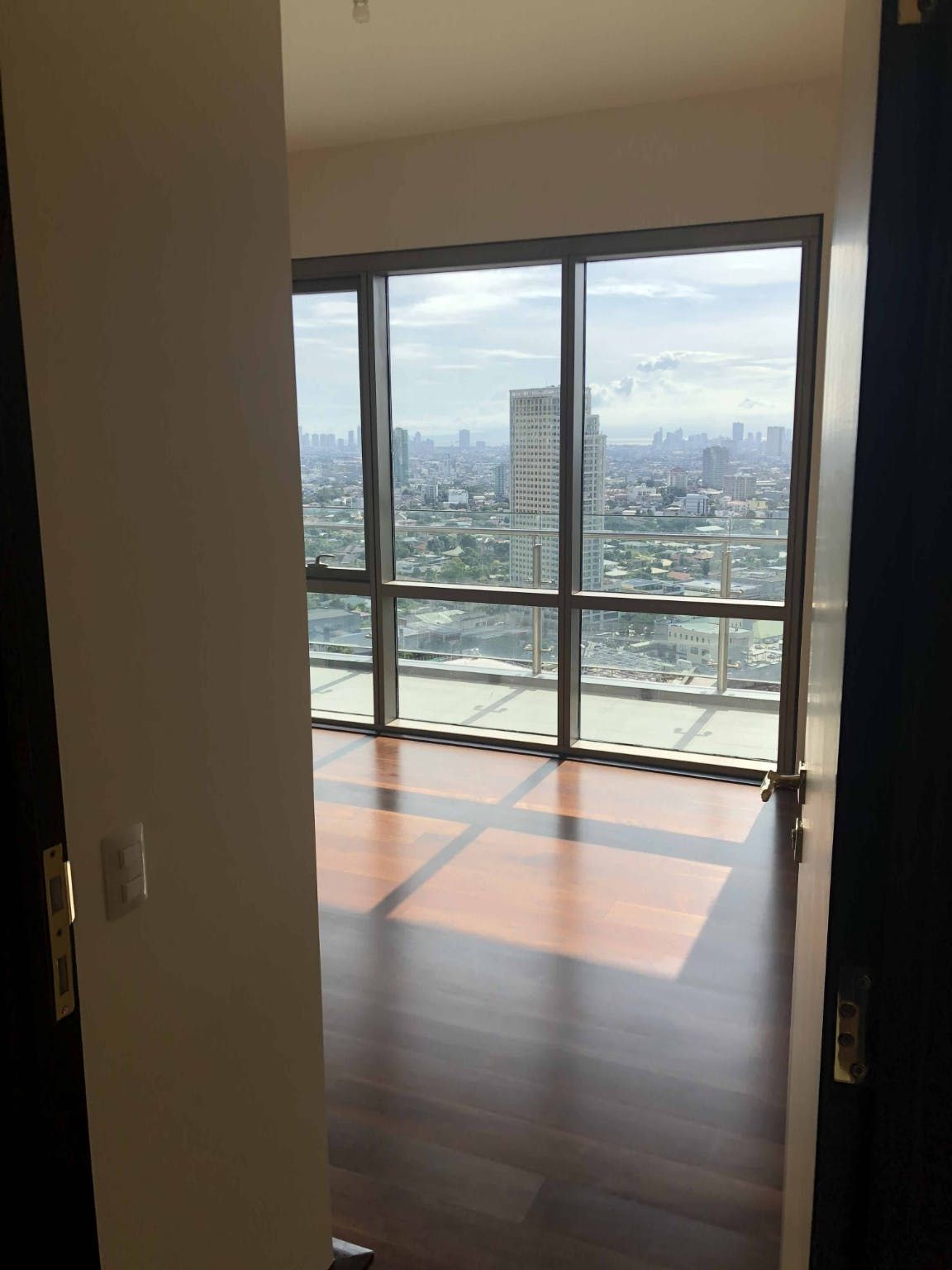 "3BR Condo for Rent in The Viridian, Greenhills, San Juan"04