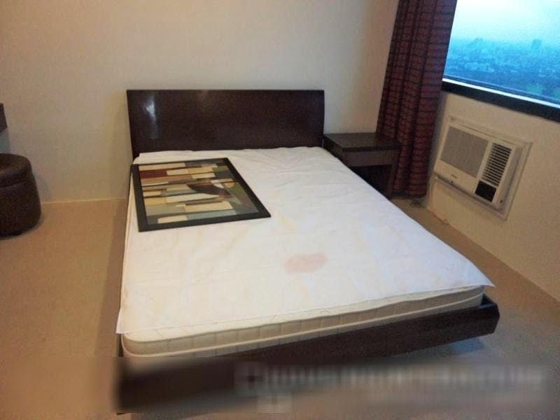 "Studio Condo for Rent in The St. Francis Shangri-La Place, Ortigas Cen"03