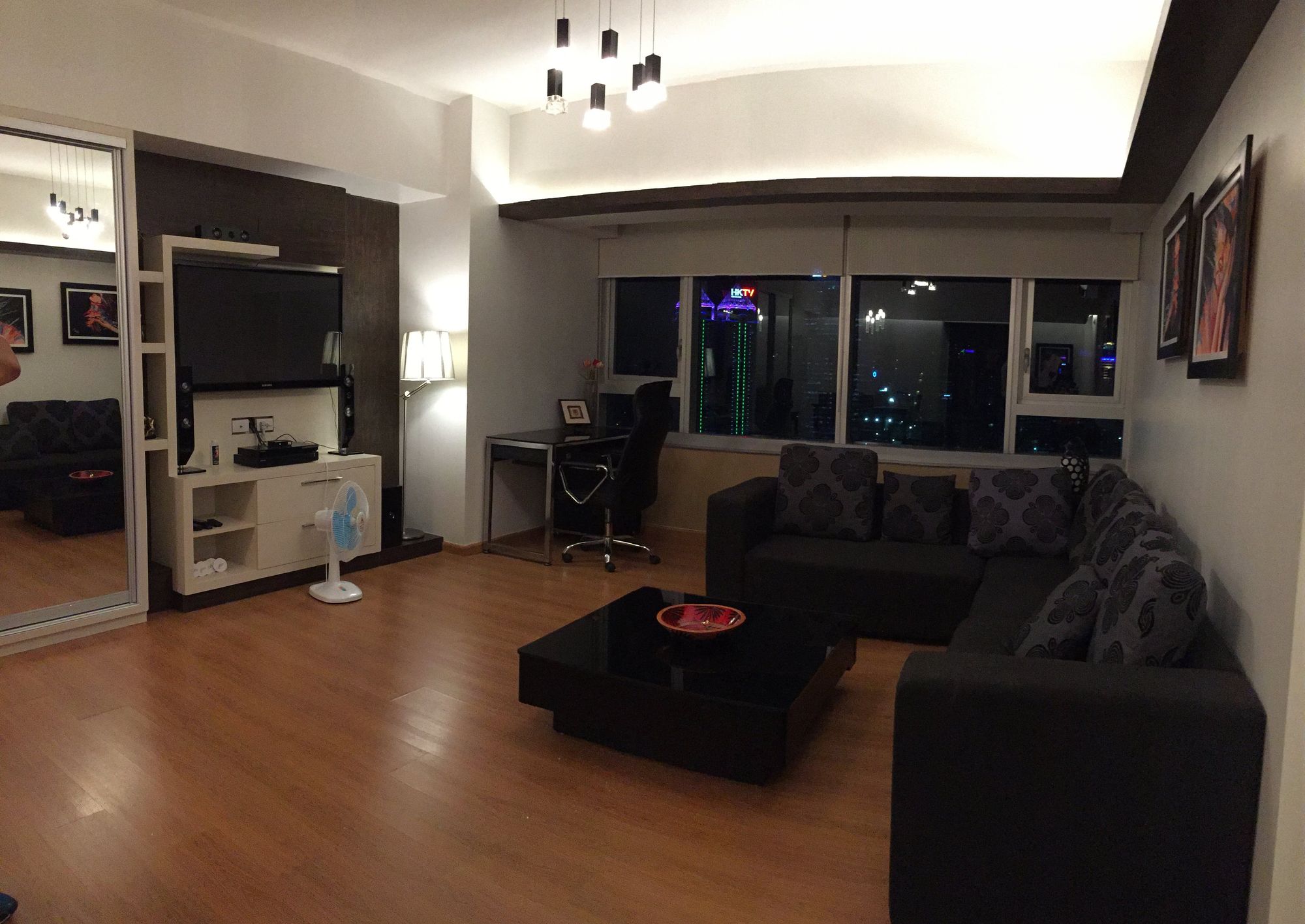 "2BR Condo for Rent in The St. Francis Shangri-La Place, Ortigas Center"05