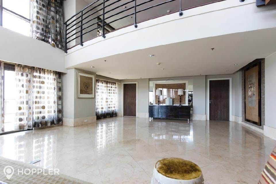 "2BR Condo for Rent in Joya Lofts and Towers, Rockwell Center, Makati"08