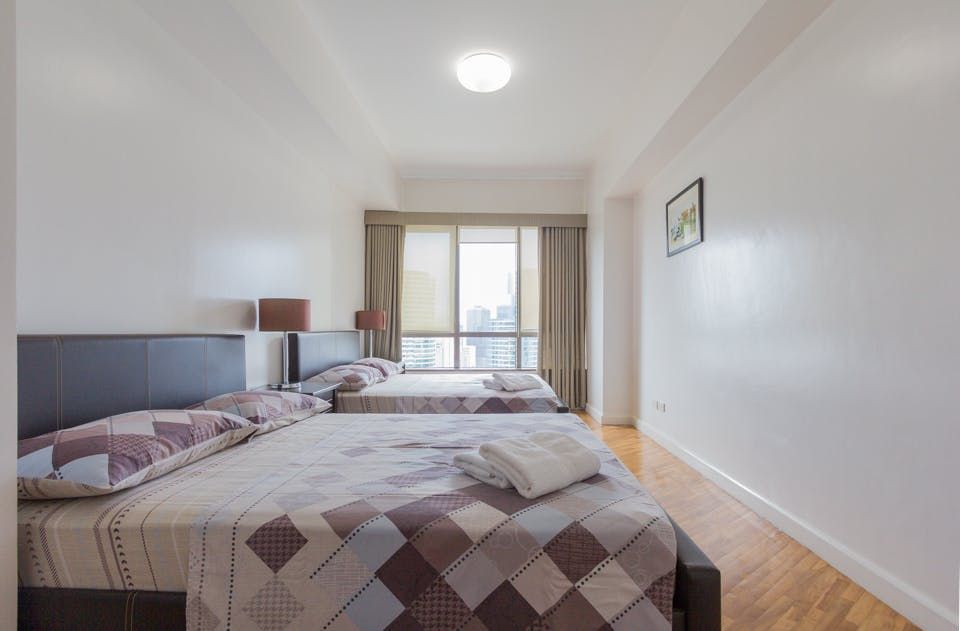 "1BR Condo for Rent in Joya Lofts and Towers, Rockwell Center, Makati"10