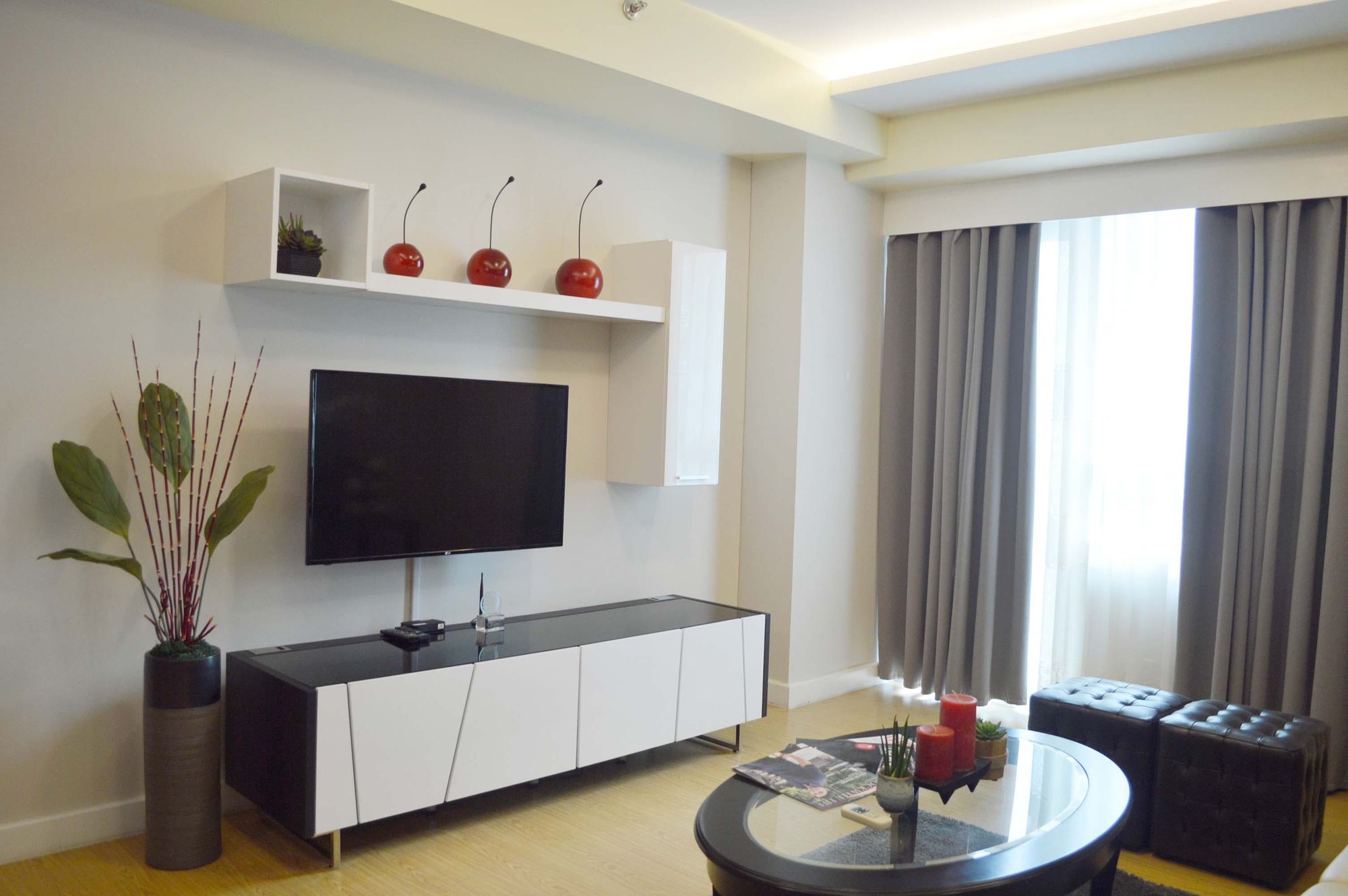 "1BR Condo for Rent in The Grove by Rockwell, Ugong, Pasig"10