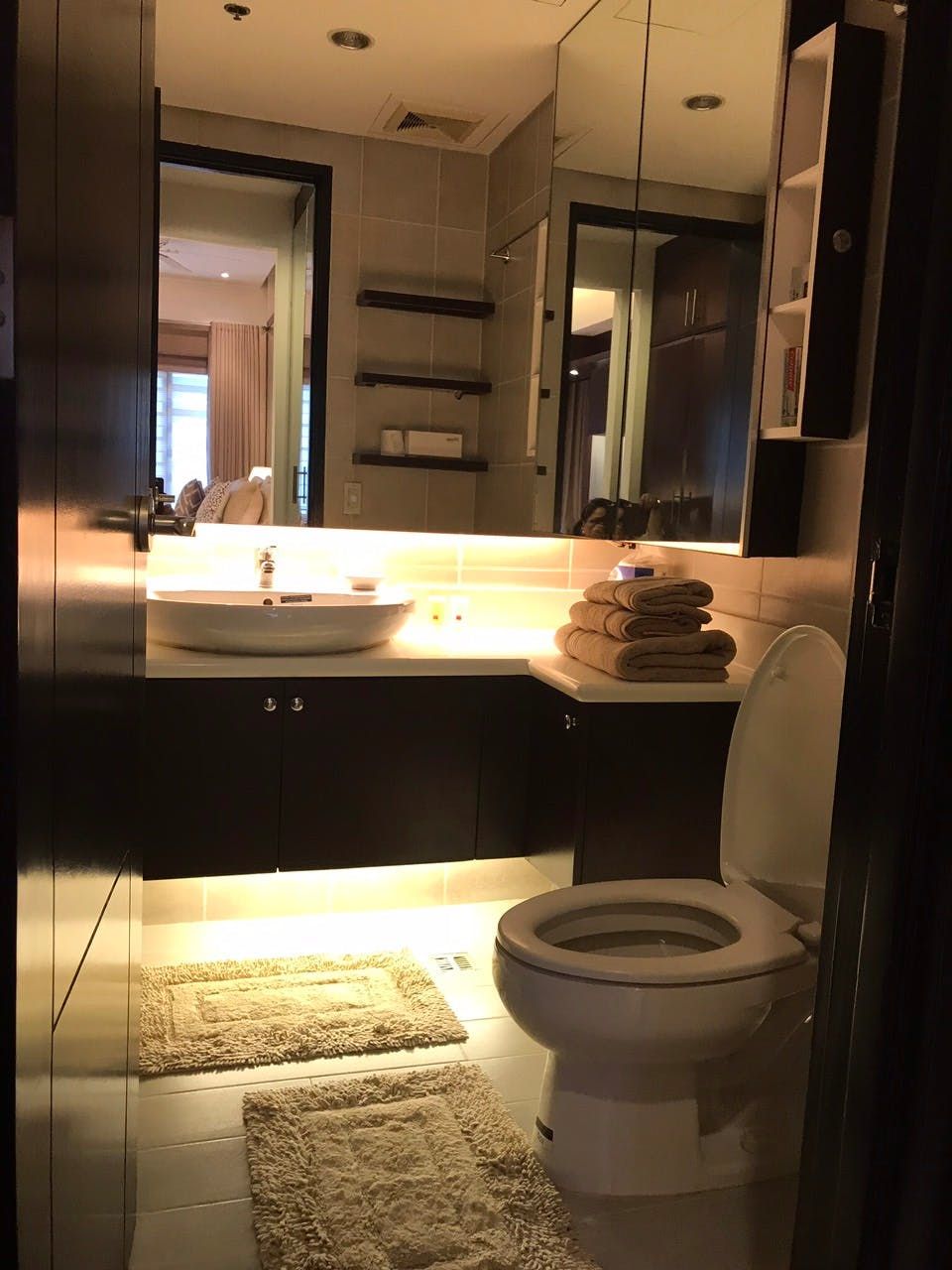 "1BR Condo for Rent in Fairways Tower, BGC - Bonifacio Global City, Tag"09