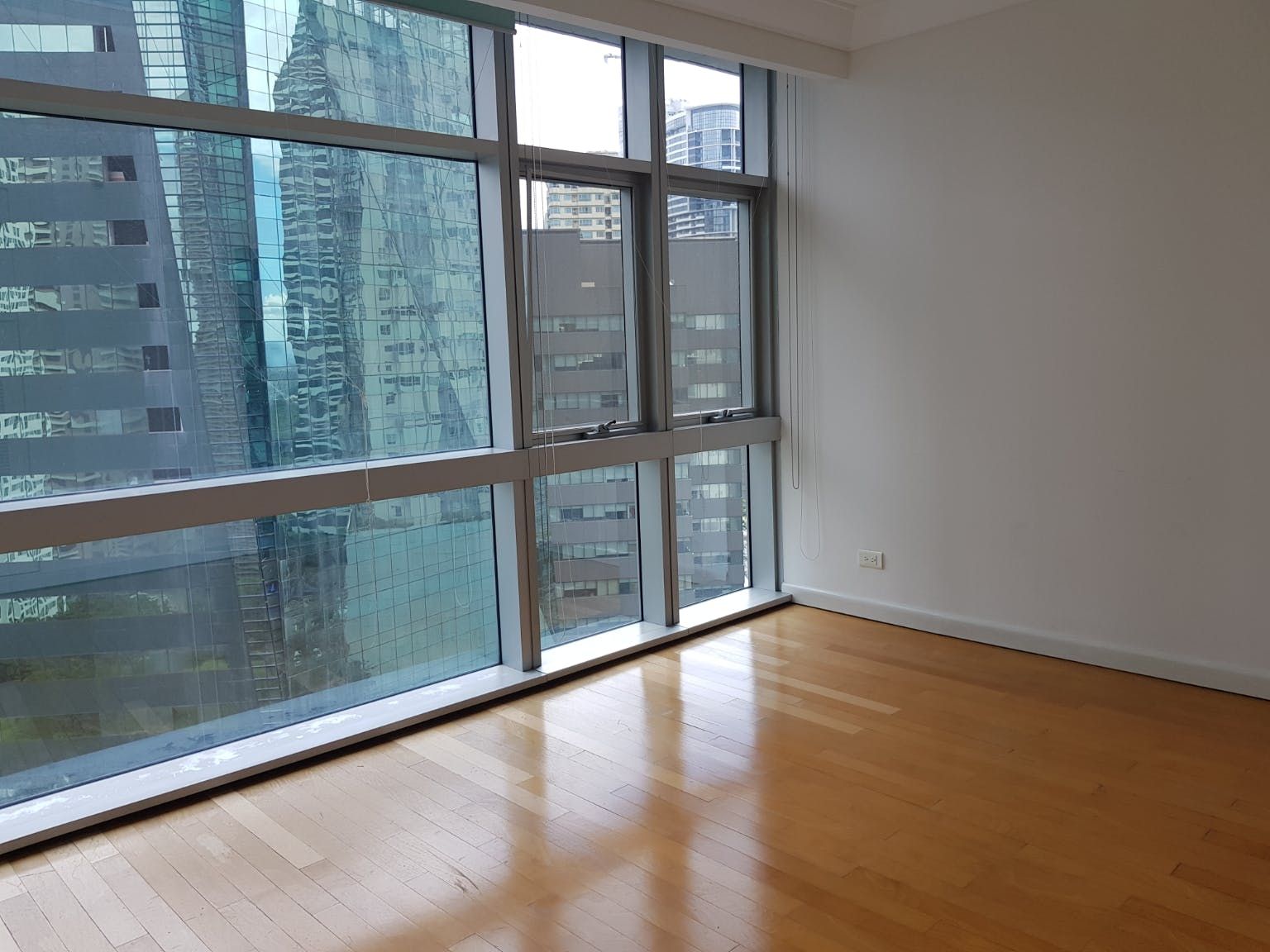 "3BR Condo for Rent in Pacific Plaza Towers, BGC - Bonifacio Global Cit"08