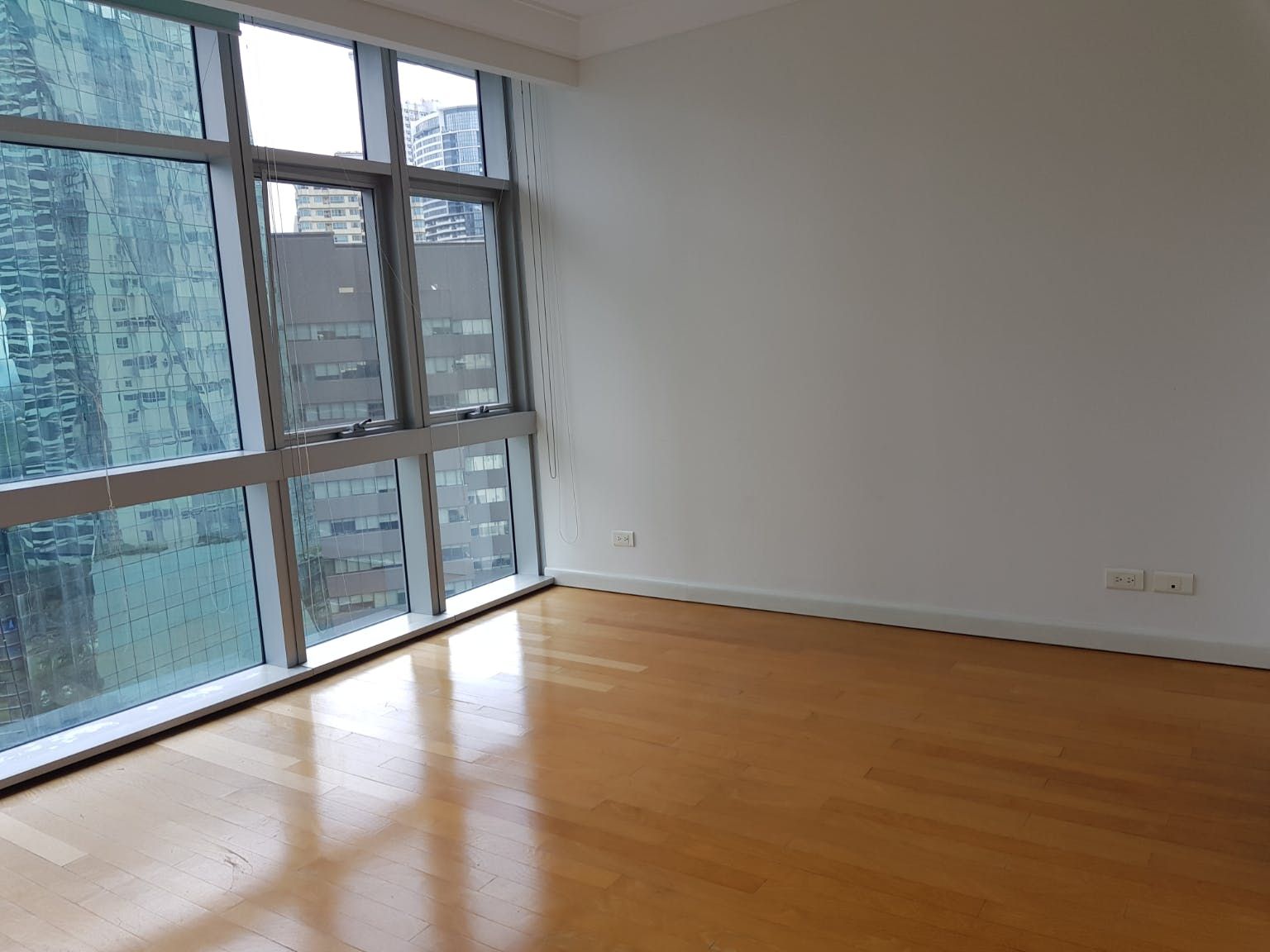 "3BR Condo for Rent in Pacific Plaza Towers, BGC - Bonifacio Global Cit"10
