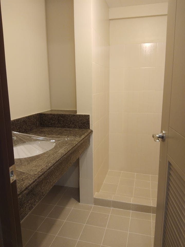 "2BR Condo for Rent in Mirea Residences, Manggahan, Pasig"06