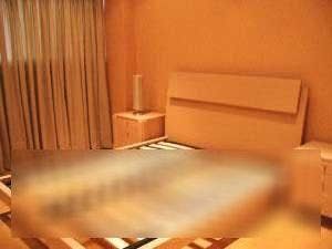 "3BR Condo for Rent in Elizabeth Place, Salcedo Village, Makati"06