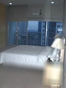 "3BR Condo for Rent in The Luxe Residences, BGC - Bonifacio Global City"04
