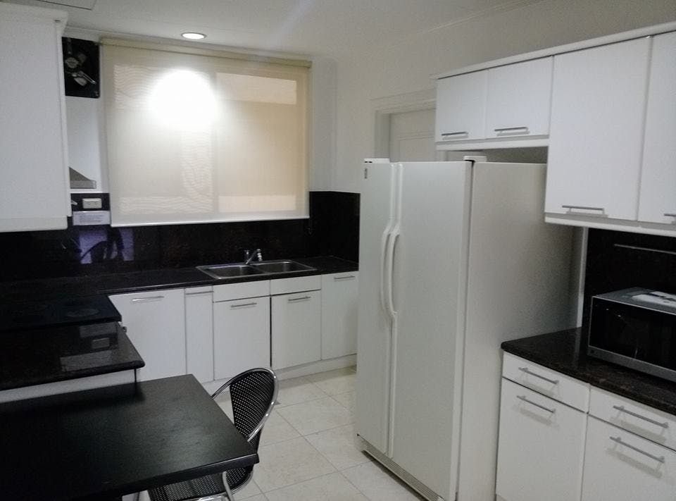 "3BR Condo for Rent in , Legazpi Village, Makati"10