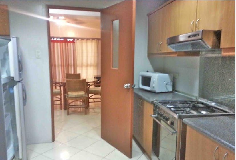 "2BR Condo for Rent in Paseo Parkview Suites, Salcedo Village, Makati"04