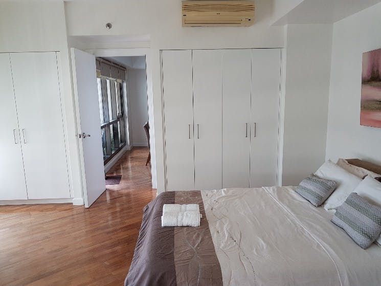 "2BR Condo for Rent in Joya Lofts and Towers, Rockwell Center, Makati"03