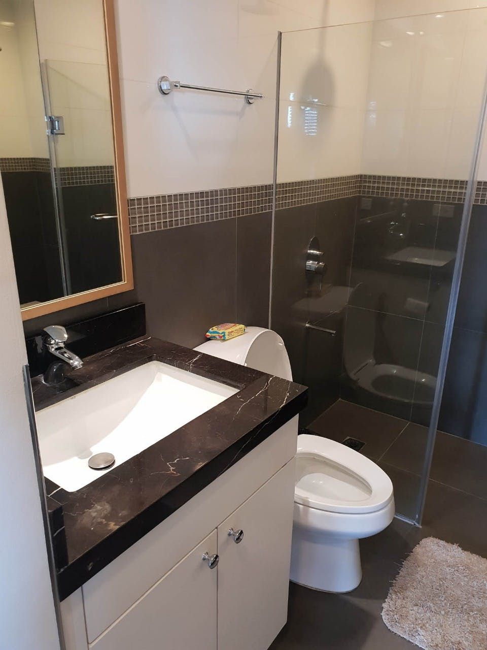 "2BR Condo for Rent in One Rockwell, Rockwell Center, Makati"08