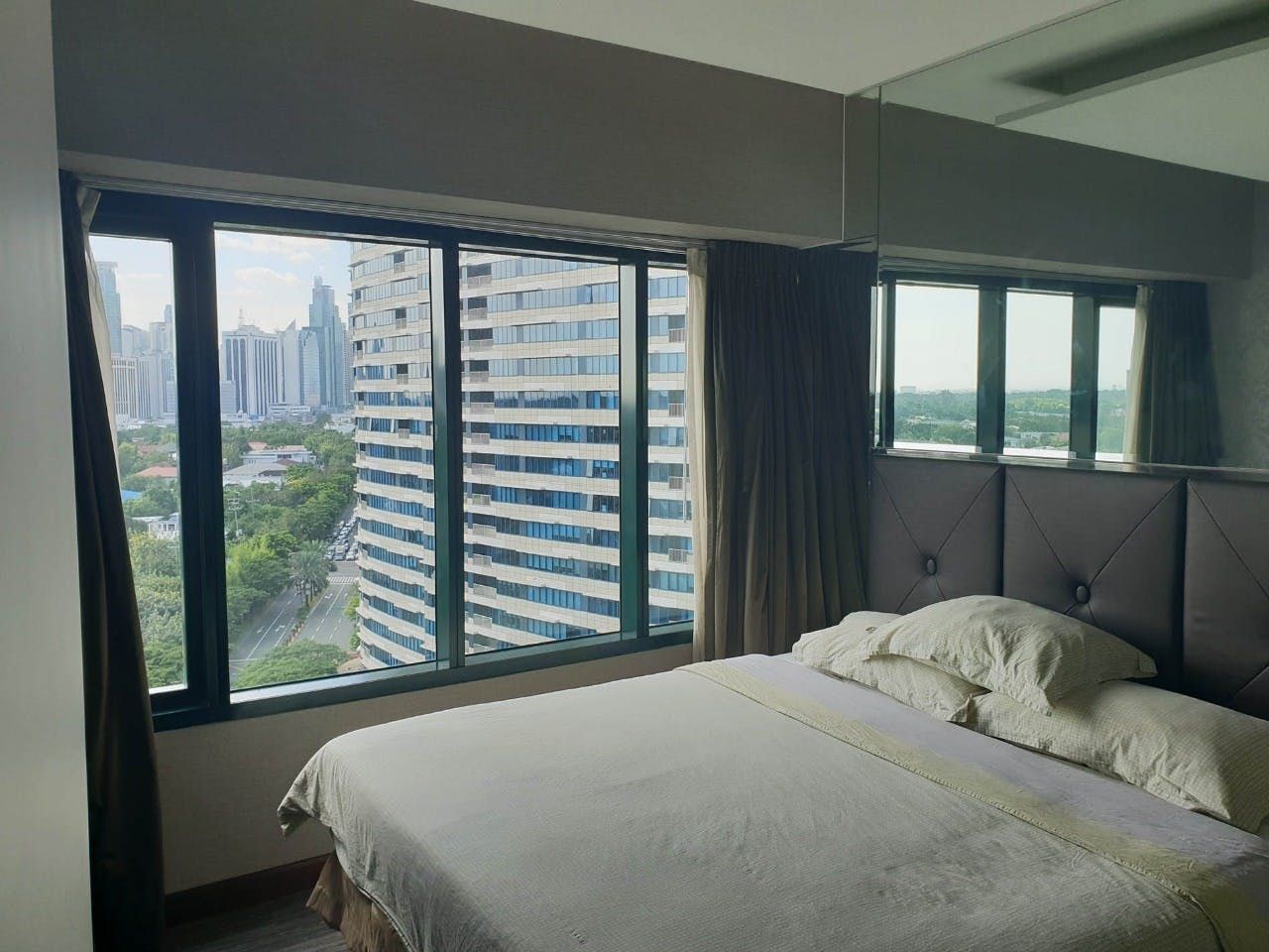 "2BR Condo for Rent in One Rockwell, Rockwell Center, Makati"10