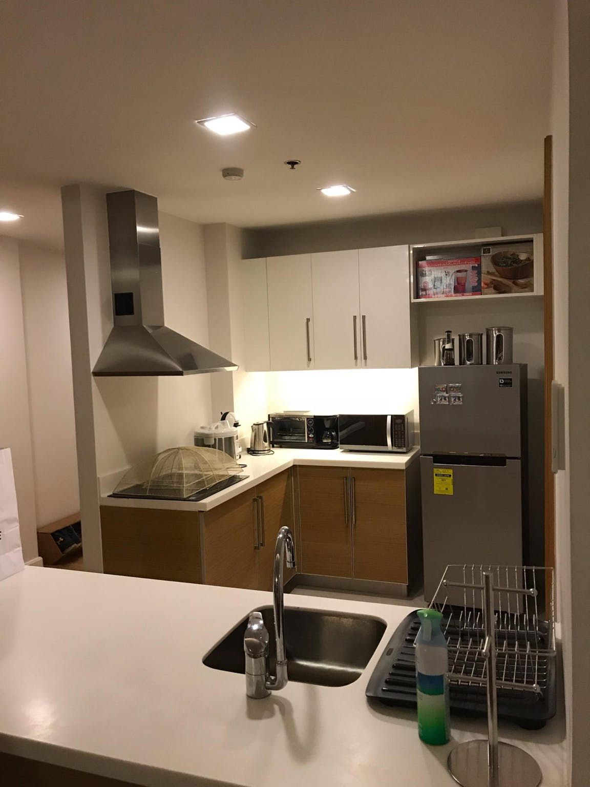 "1BR Condo for Rent in Park Terraces, San Lorenzo, Makati"06