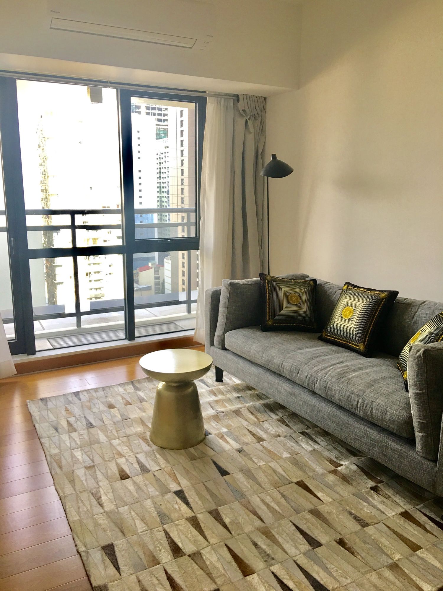 "1BR Condo for Rent in The Milano Residences, Poblacion, Makati"07