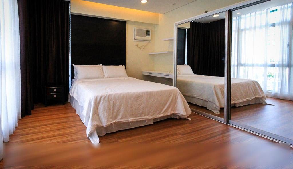"2BR Condo for Rent in The Grand Hamptons, BGC - Bonifacio Global City,"08