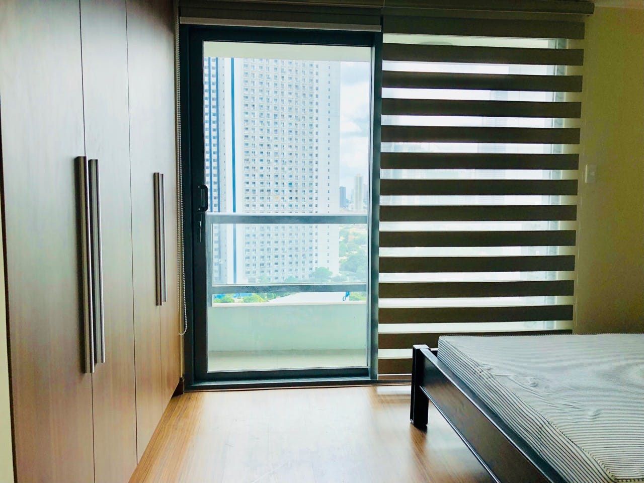 "1BR Condo for Rent in Shang Salcedo Place, Salcedo Village, Makati"06