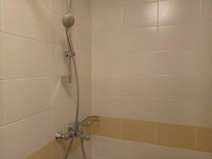 "1BR