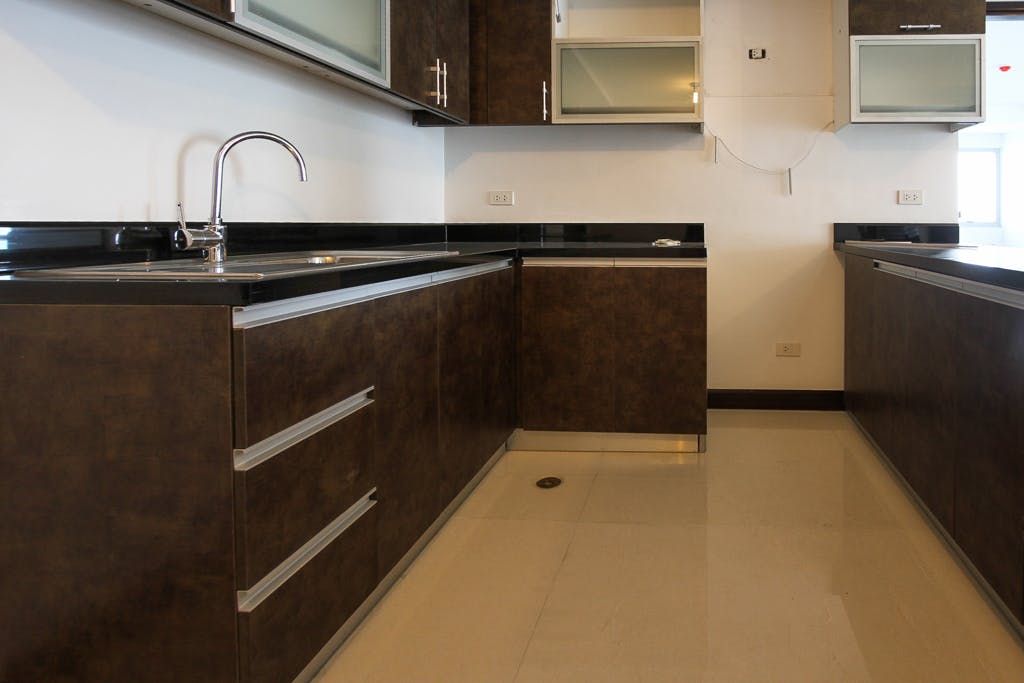 "3BR Condo for Rent in The Address, Wack-Wack, Mandaluyong"08