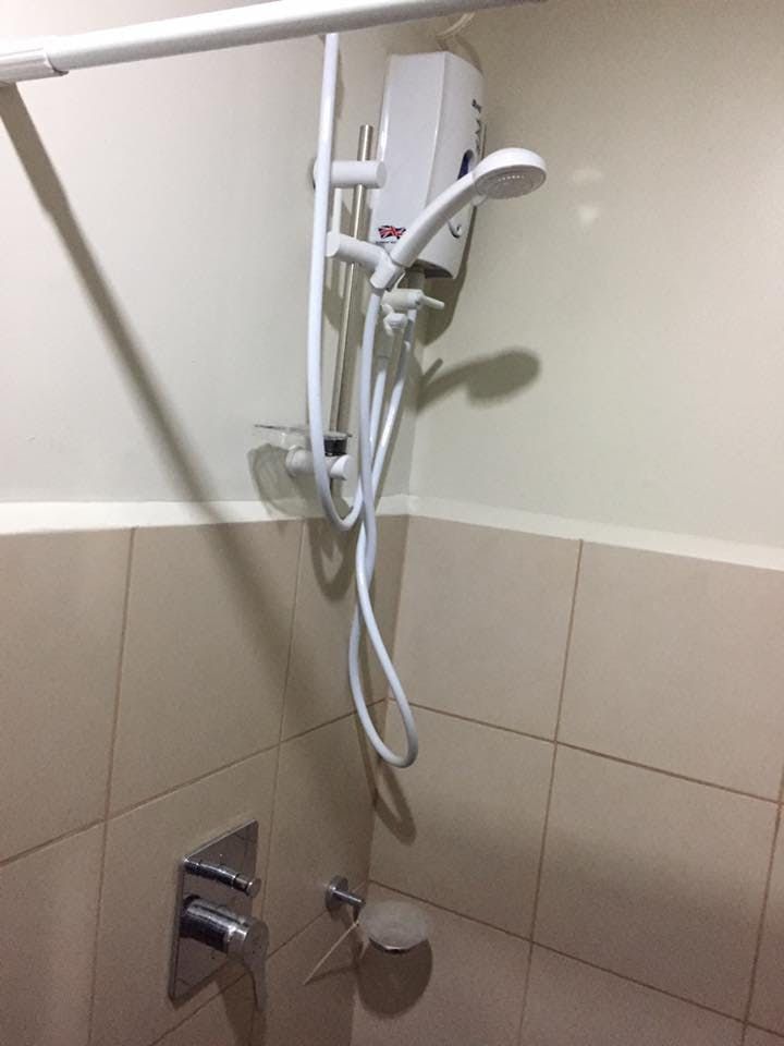 "1BR Condo for Rent in Wil Tower Mall, Santa Cruz, Quezon City"04