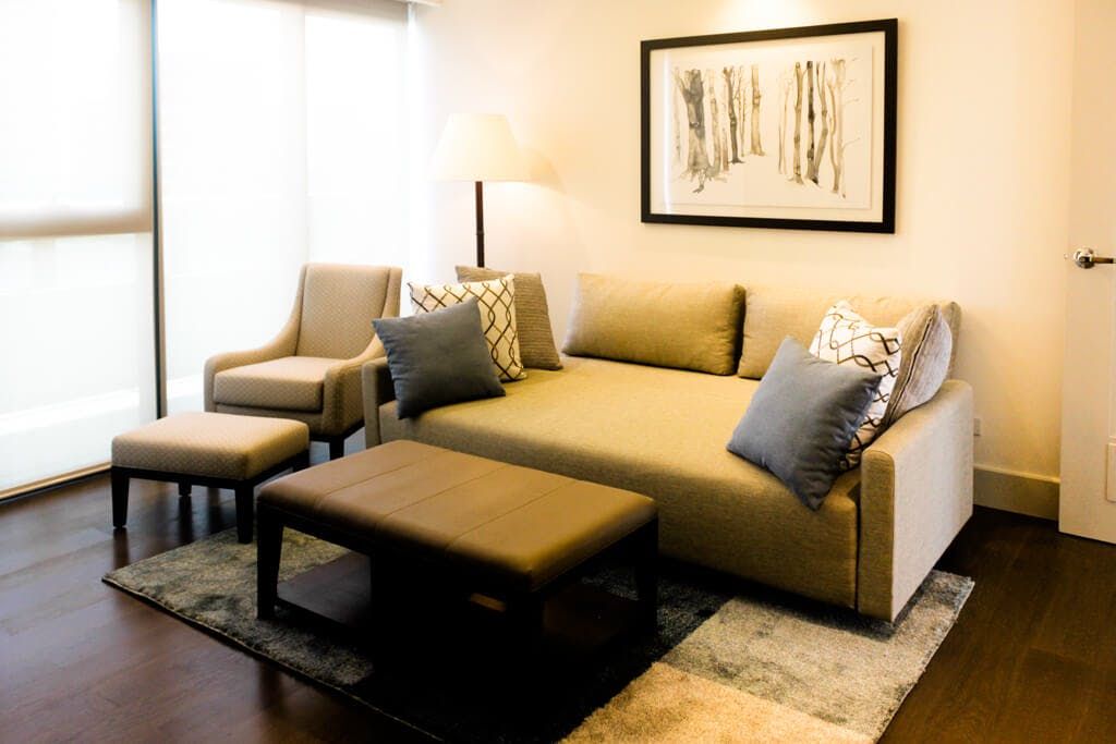 "3BR Condo for Rent in Edades Tower and Garden Villas, Rockwell Center,"04