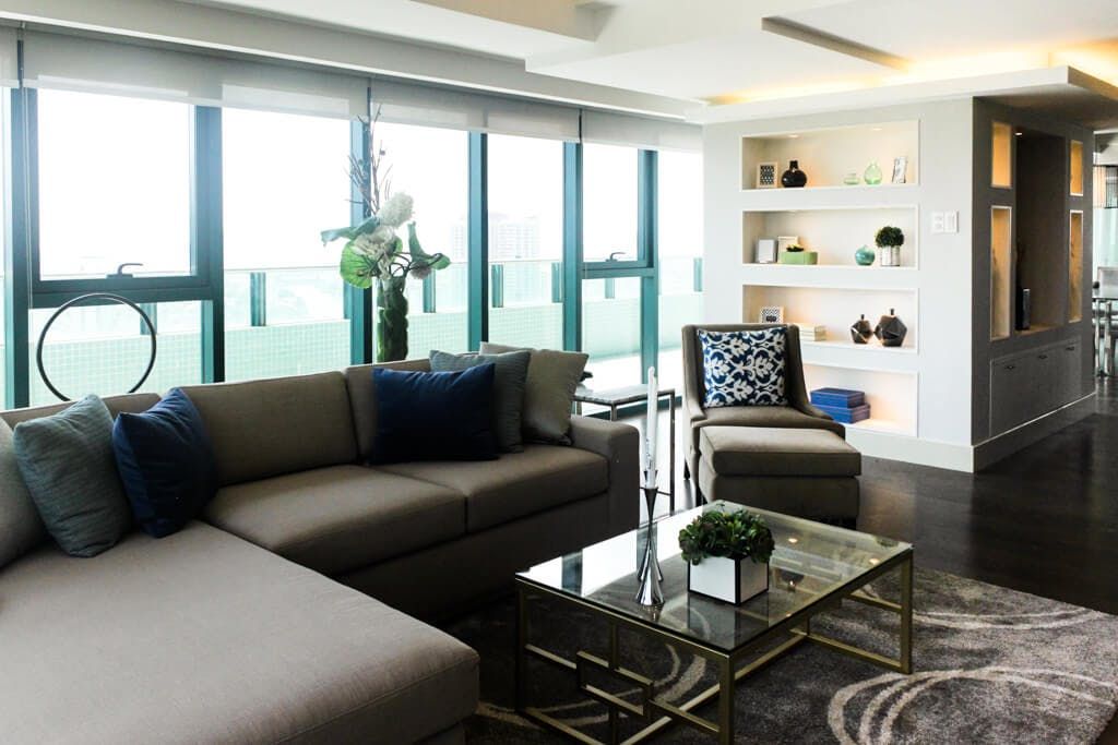 "3BR Condo for Rent in Edades Tower and Garden Villas, Rockwell Center,"06