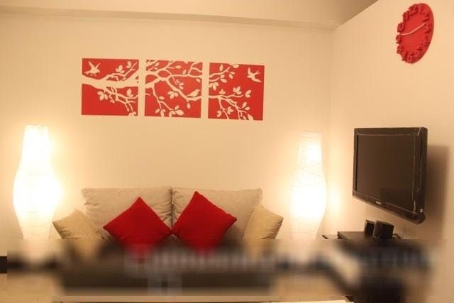"1BR Condo for Rent in Greenbelt Excelsior, Legazpi Village, Makati"10