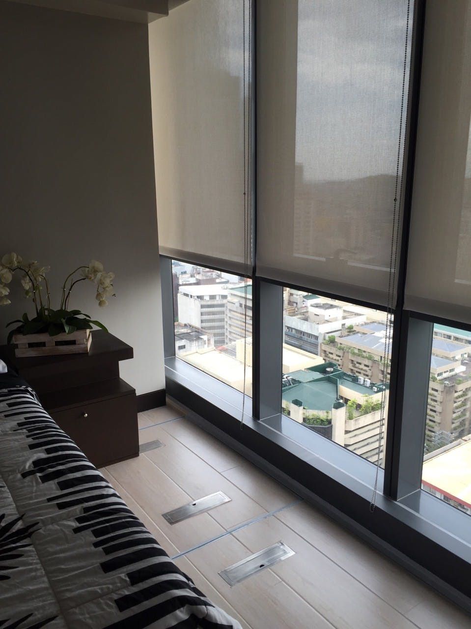 "Studio Condo for Rent in Greenbelt Hamilton, Legazpi Village, Makati"07