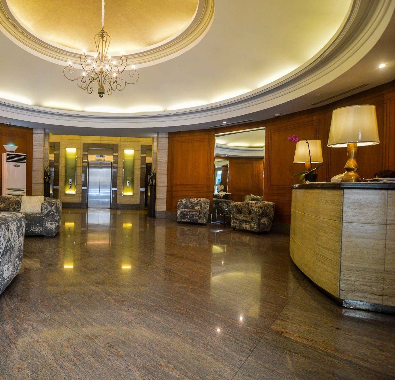 "3BR Condo for Rent in Elizabeth Place, Salcedo Village, Makati"07