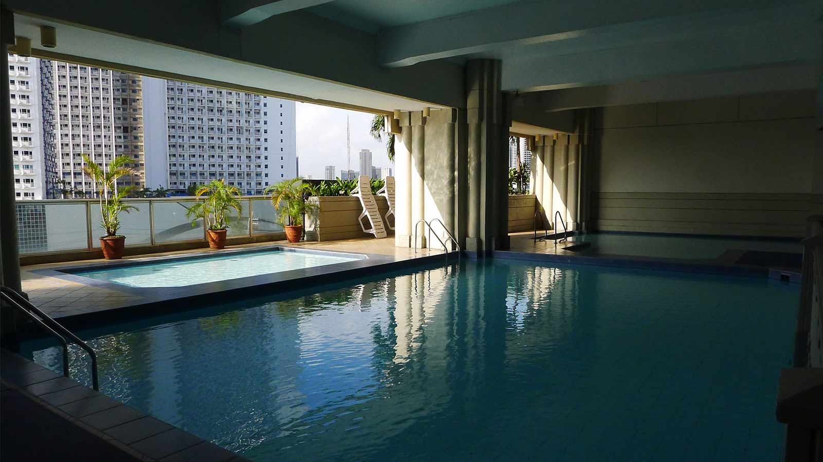 "3BR Condo for Rent in Elizabeth Place, Salcedo Village, Makati"08