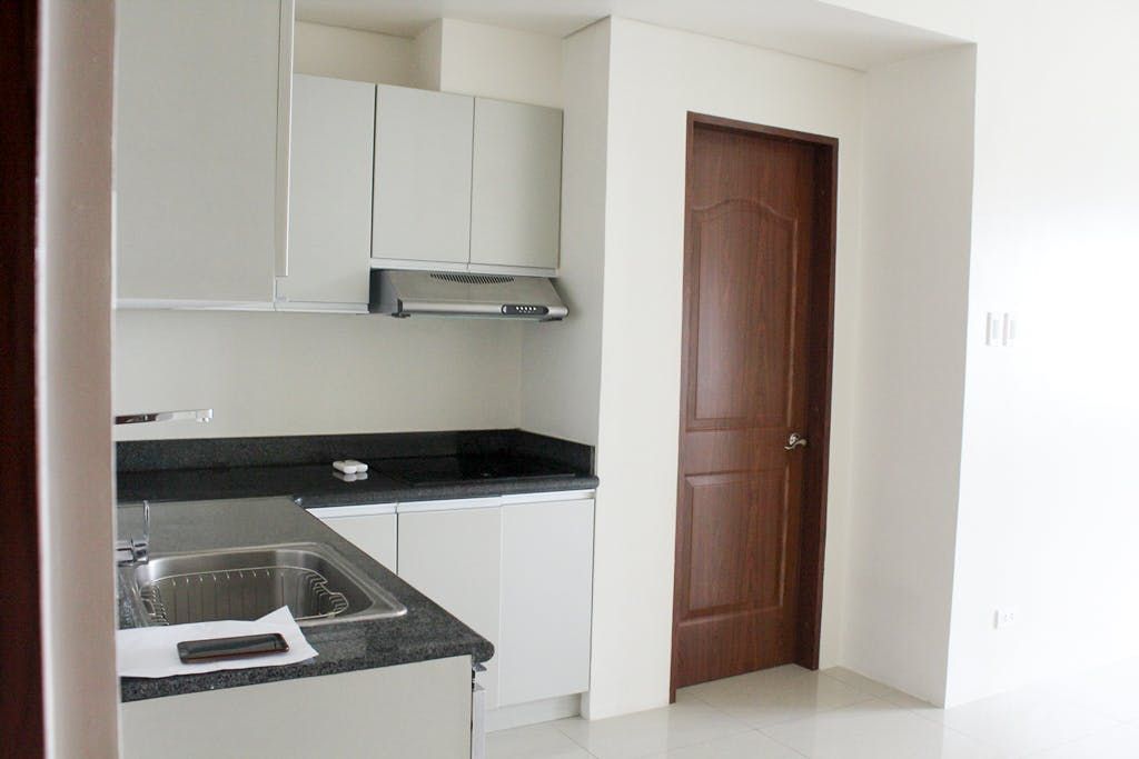 1BR Condo for Rent08